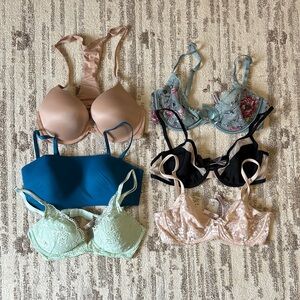 Victoria’s Secret bra lot